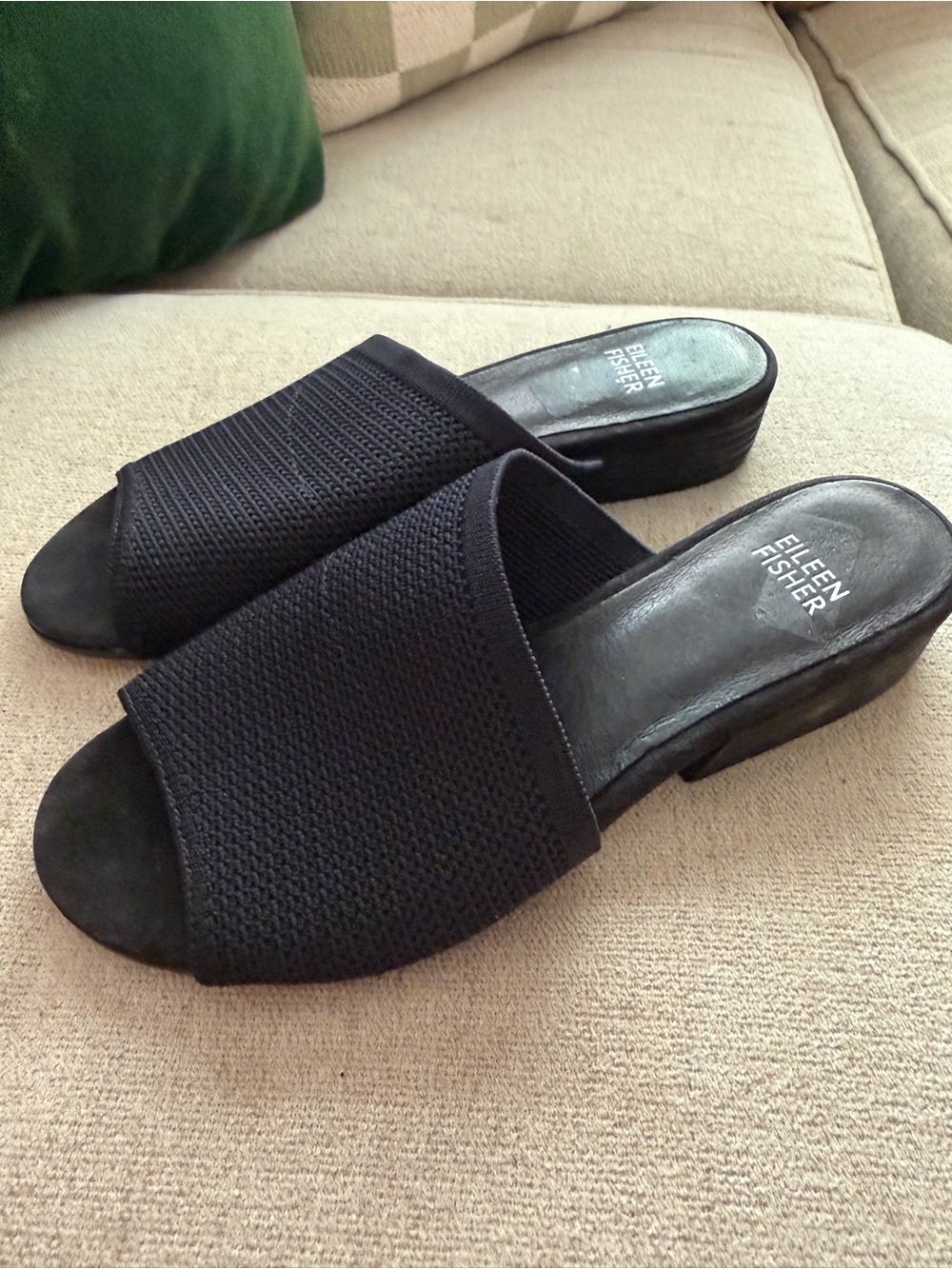 Eileen Fisher Noko slide sandals black 7 NEW minimalist